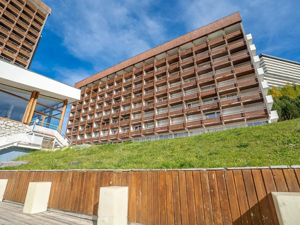 Apartment Les Lauzes C19 By Interhome Saint-Martin-de-Belleville