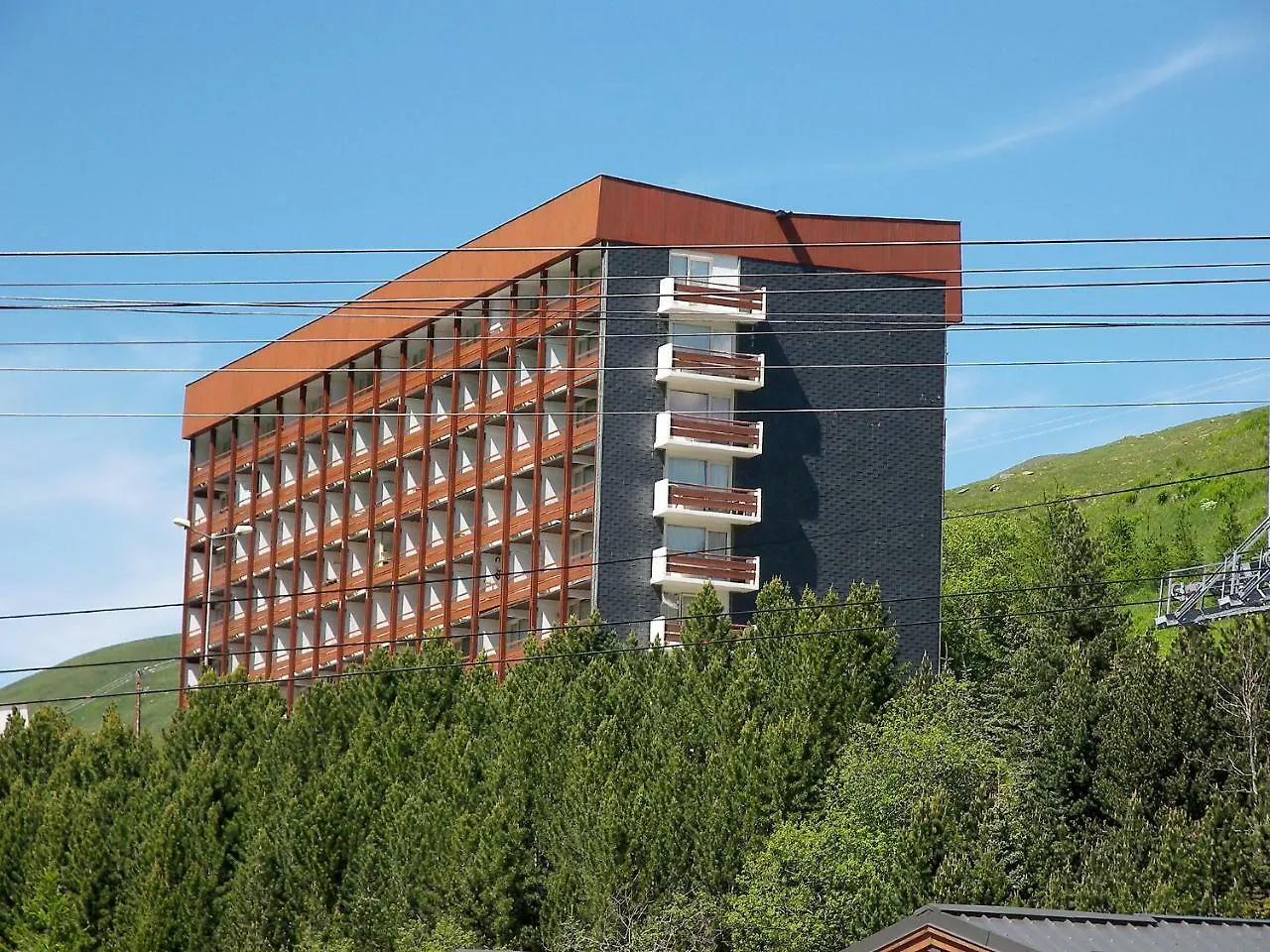 Apartment Les Lauzes C19 By Interhome Saint-Martin-de-Belleville